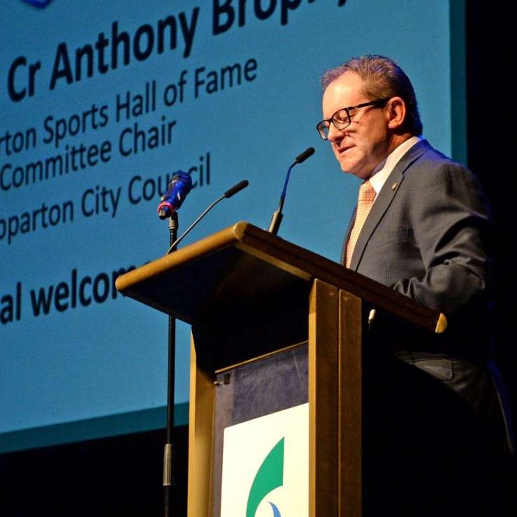SportsHallofFame040222l
