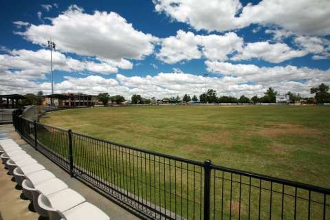 rcgsh-sp-DeakinReserveAndOval 003