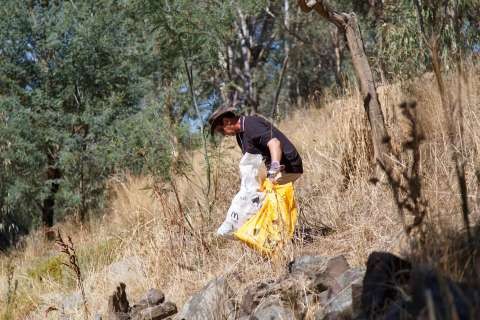 Clean Up Australia Day-20150301-4038