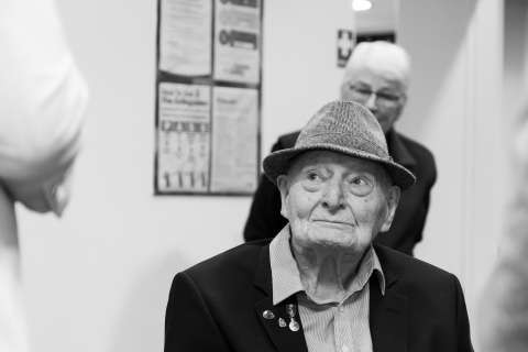 Gifting of the City of Shepparton Mayoral blazer to Council DIR-899278 LINGY HARHANGI June 06 2024  DSC2315 5