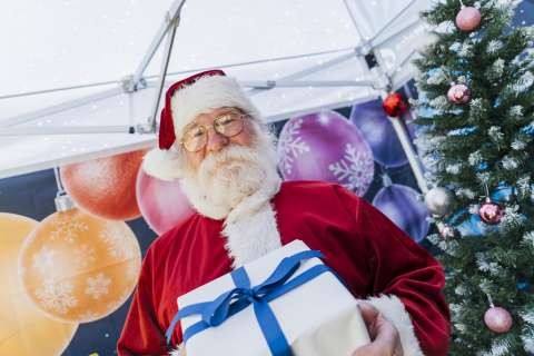 Santa on the Move PLY-134523  DSC2473 IMAGE-Lingy Harhangi 27